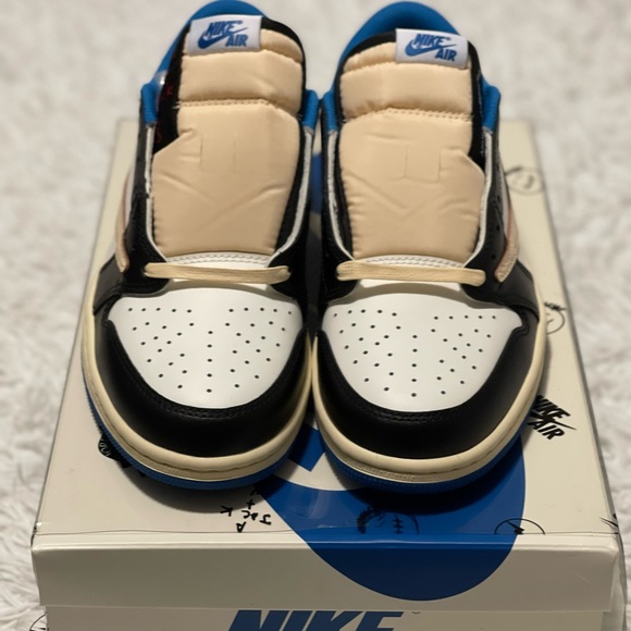 COPY - Air Jordan 1 low X OG Fragment Travis Scott - Picture 5 of 16